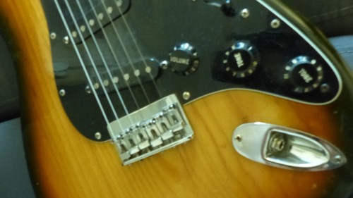 Guitare fender stratocaster - guitare.fender,