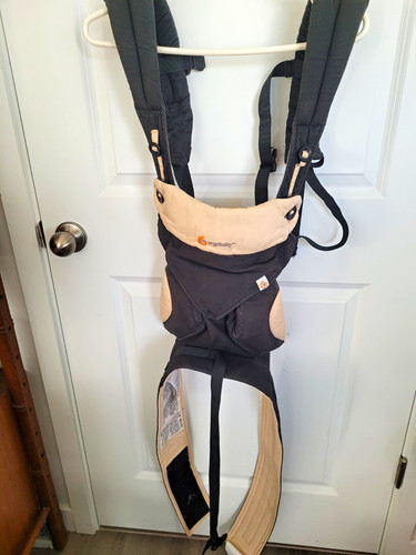 Ergobaby baby carrier size - carrier,