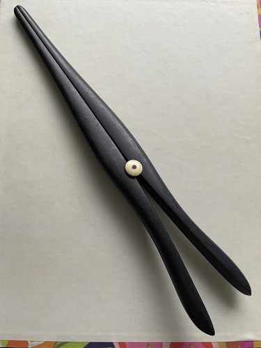 Ancienne pince gants - ancienne, bois