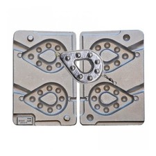 MOULE A PLOMBS MONTRE TROUEE