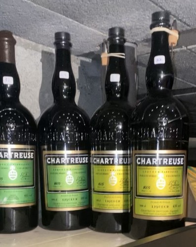 Chartreuse divers - chartreuse,