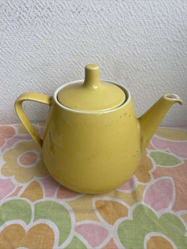 Ancienne theiere jaune - ancienne,