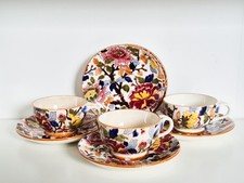 Tasses ( 3 ) et sous-tasses