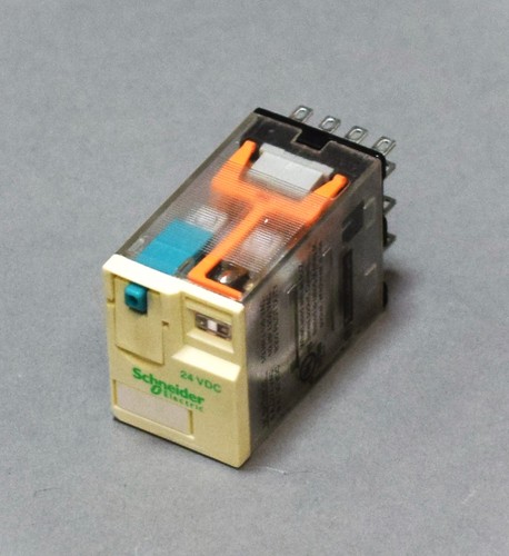 Used schneider electric - used,