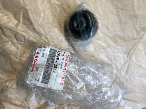 Joint spi ecrou - joint, amortisseur