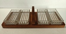 PLATEAU serviteur BOIS ANCIEN AVEC 4 RAMEQUINS VERRE CISELE