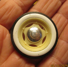 Roue ancienne Voiture Joustra