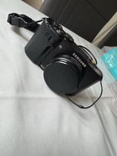 Samsung EX1 TL500 digital camera Mint Condition With Extra Battery And Case