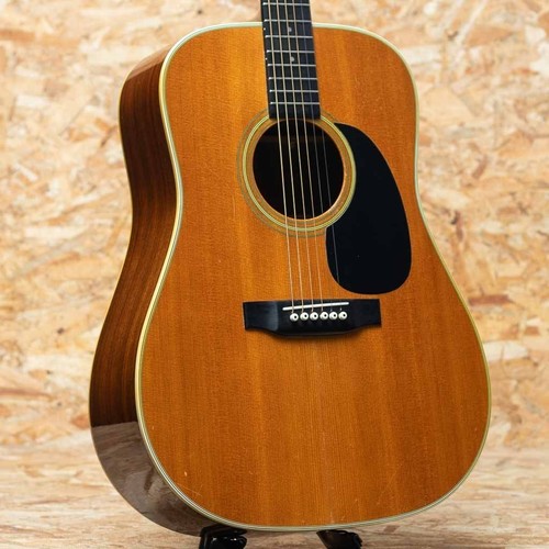 Martin 1976 - d-28,