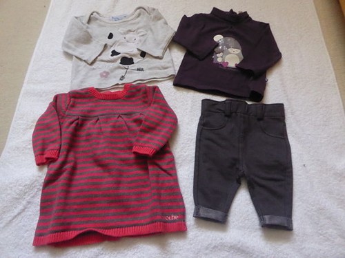 Lot vêtements bébé - fille,