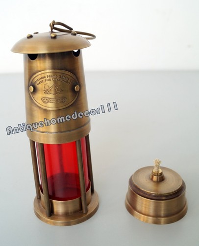 Ancienne lampe pétrole - ancienne,