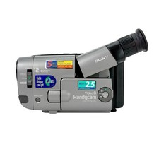 Sony Handycam CCD-TRV11E