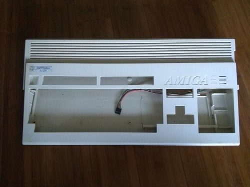Genuine amiga 1200 case - amiga,