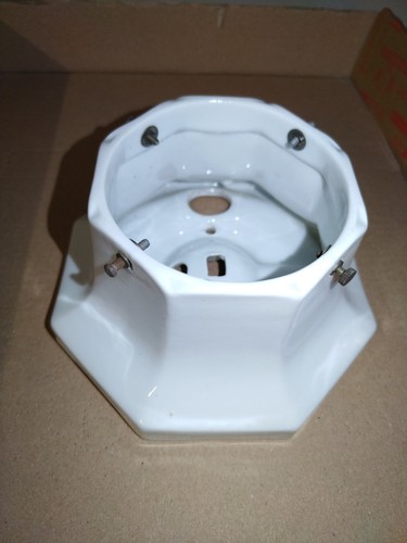 Ancien plafonnier blanc - ancien,