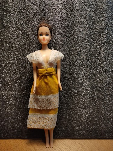 Poupée mannequin robe - ,