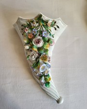 Bouquetière Vase cornet mural