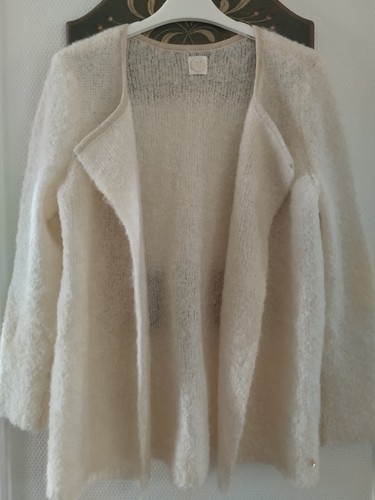 Des petits hauts gilet - hauts,