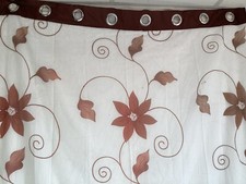 PAIRE DE RIDEAUX À ŒILLETS _