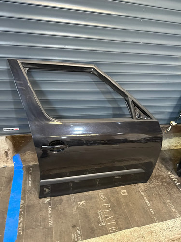 Porte avant droite lf9r - porte,
