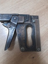 Agrafeuse manuelle.Métal. Industrielle. Type Bostitch.