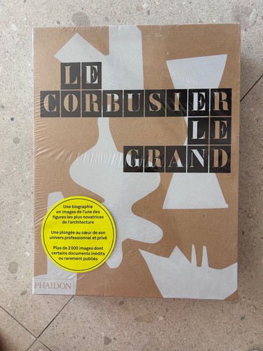 Corbusier grand - le,