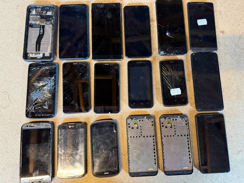 Lot smartphones - lot, de