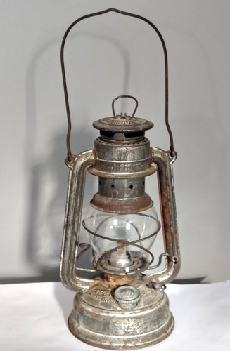 Ancienn lampe pétrole - ancienn,