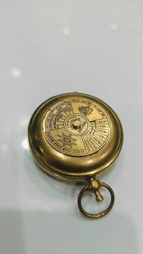 Ancienne boussole poche - ancienne,