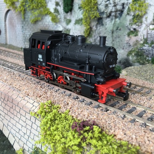 Locomotive digital mfx db - locomotive,