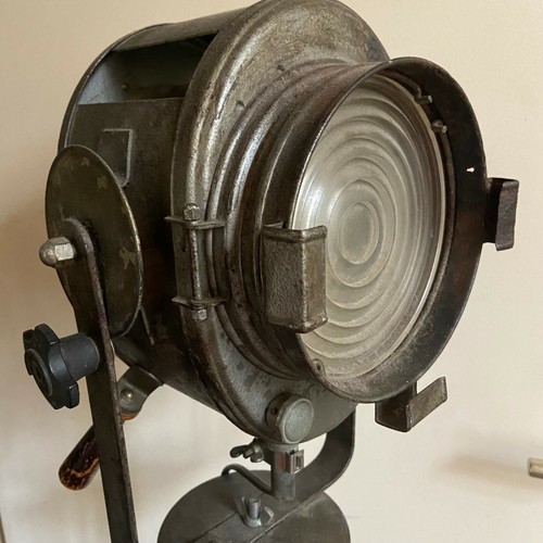 Ancien projecteur cinema - de,