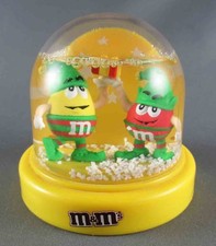 M&M's Candy - Yellow & Red Elves Snowball