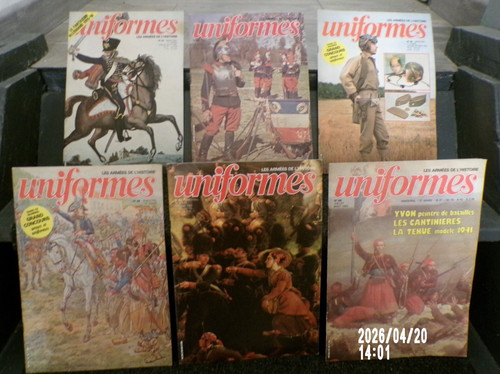 Revue uniformes anciens - , 6