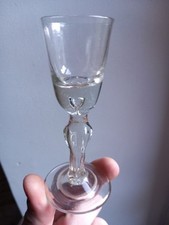 V15 Verre à Pied Ancien XVIII