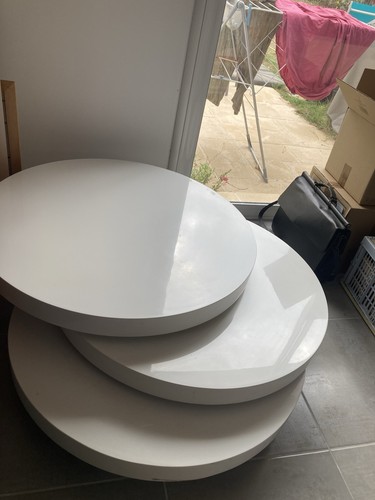 Table basse ronde blanche