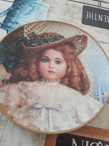 Assiette porcelaine - ,