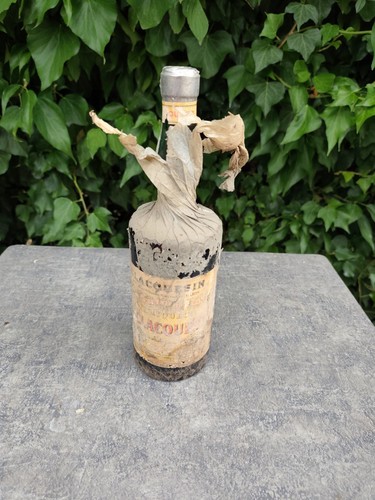 Ancienne Bouteille Liqueur