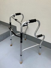 Déambulateur Aluminium