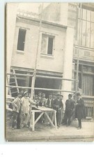 Photo Card - Men Drinking on a Construction Site with Scaffolding - 16901