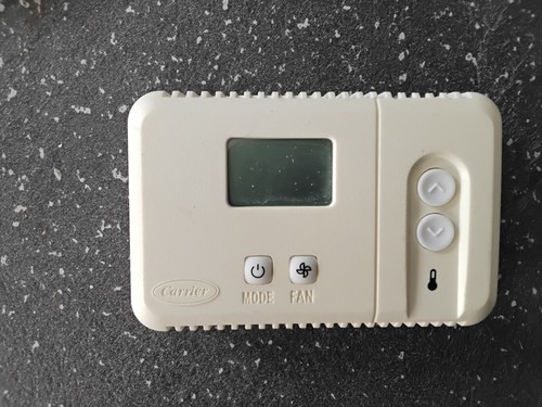 Thermostat commande de - et,
