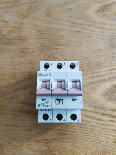 Disjoncteur moeller xpole - disjoncteur,
