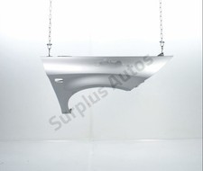 AILE AVANT DROITE 1P0821022A