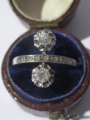 Bague toi moi ancienne - et,
