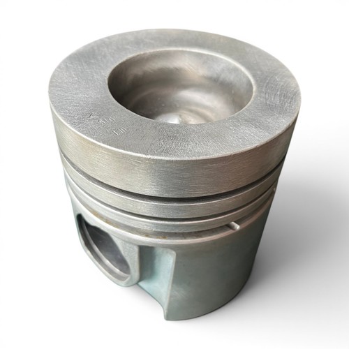 Ancien piston moteur de - ancien,