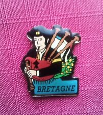 Pins Musicien/ Joueur de Cornemuse /Bretagne /Celtique/ Biniou (387)
