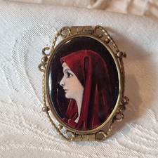 Ancienne  Broche Portrait St