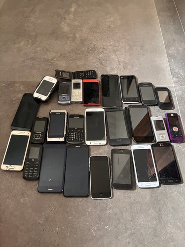 Lot téléphone portable - de,