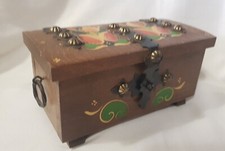 Petite boite à bijoux en