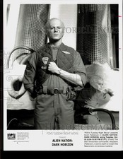 1994 Press Photo Scott Patterson stars in "Alien Nation: Dark Horizon," on Fox.