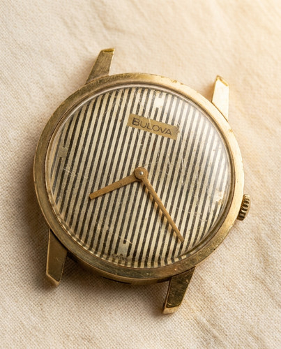 Bulova vintage mechanical - bulova,