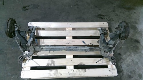 Essieu arriere peugeot 206 - arriere,